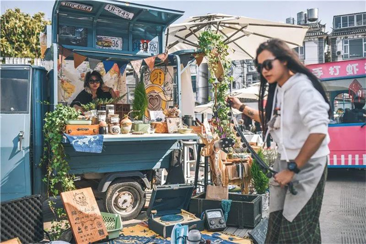 大理麋鹿星球——市集美食、文藝演出、潮人拍攝的新地標(biāo)，原四季集市，是大理小眾打卡地
