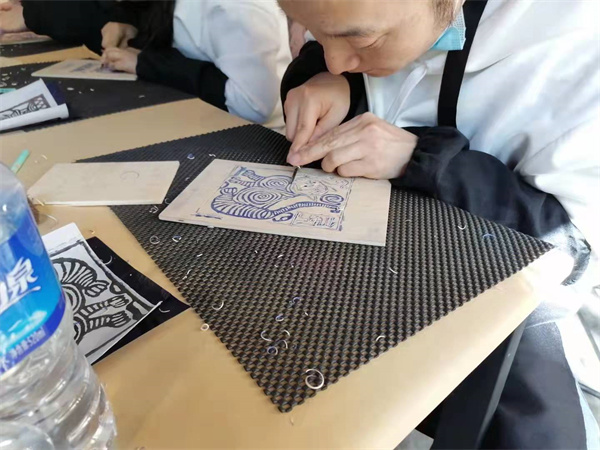大理特色團(tuán)建活動推薦：來薄技在體驗甲馬拓印，感受大理非物質(zhì)文化遺產(chǎn)的魅力吧