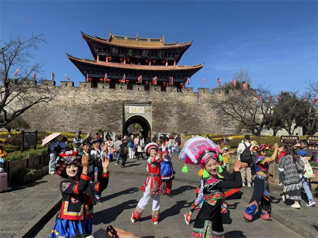 云南旅游,云南旅行社,云南團(tuán)建公司,云南活動(dòng)執(zhí)行,大理旅游,大理旅行社,大理團(tuán)建公司,大理策劃公司,大理活動(dòng)執(zhí)行：在大理，遇見詩與遠(yuǎn)方